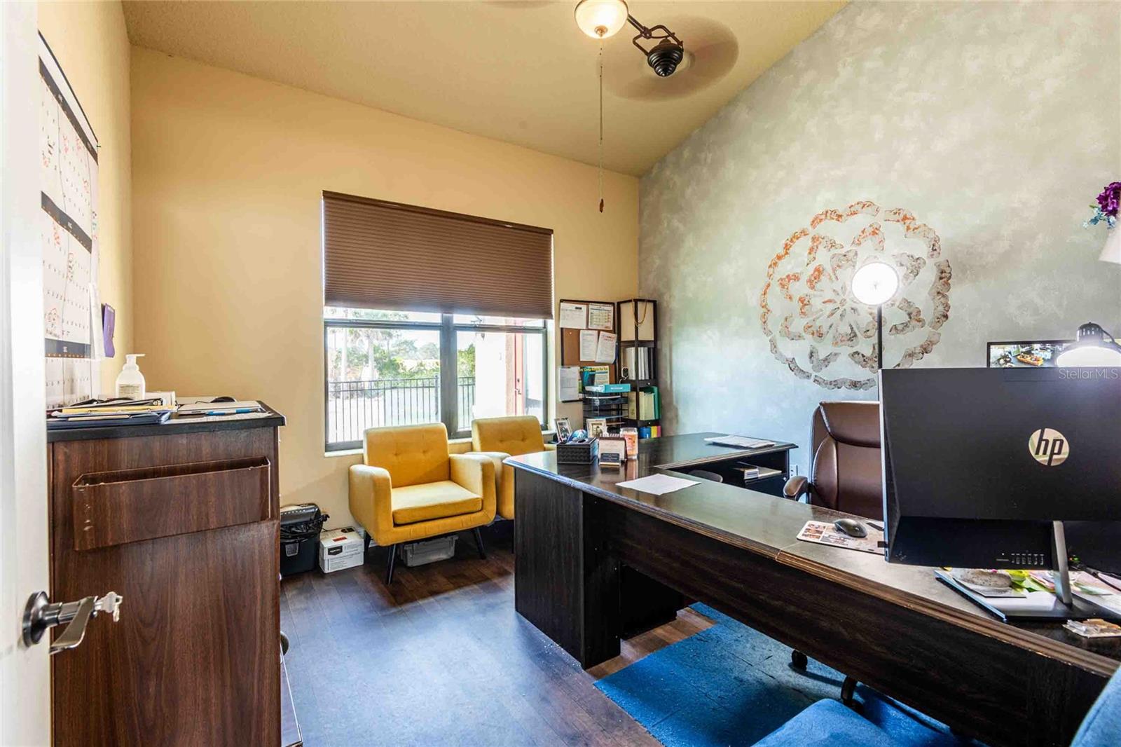 TB8505564 Property Photo 14