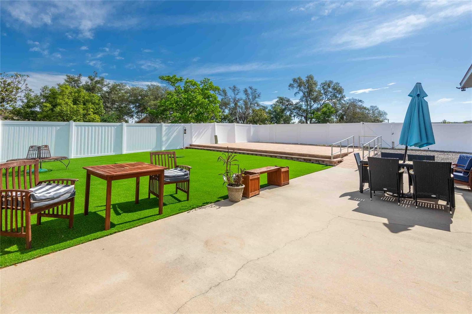 TB8505564 Property Photo 21