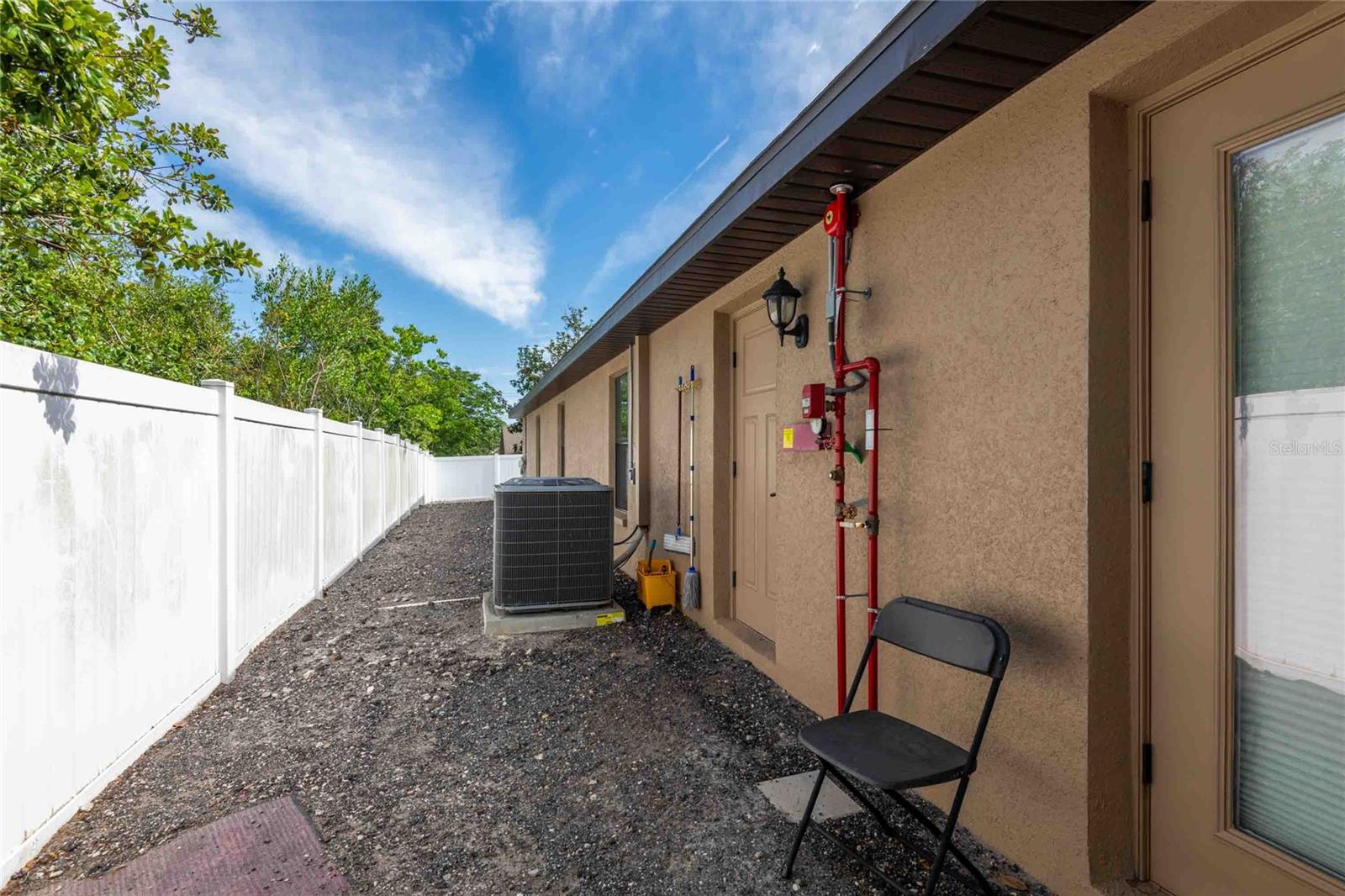 TB8505564 Property Photo 29