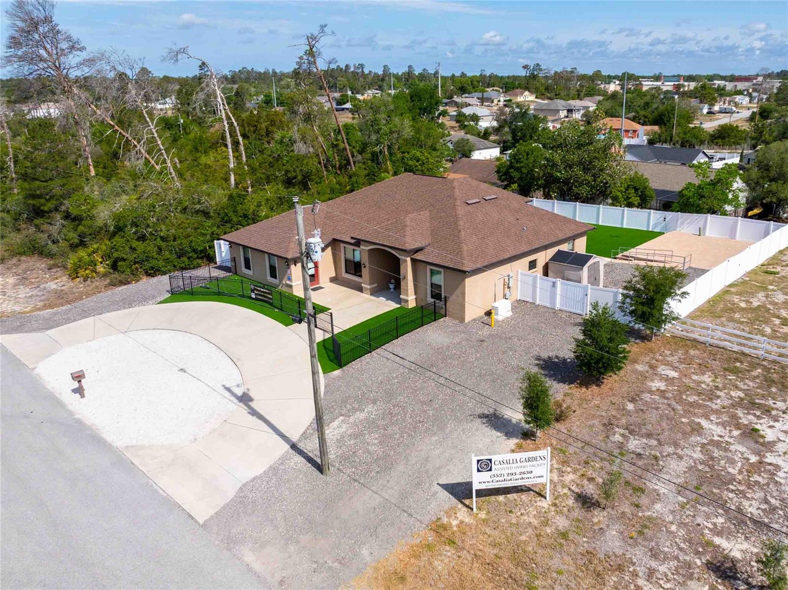 TB8505564 Property Photo 35