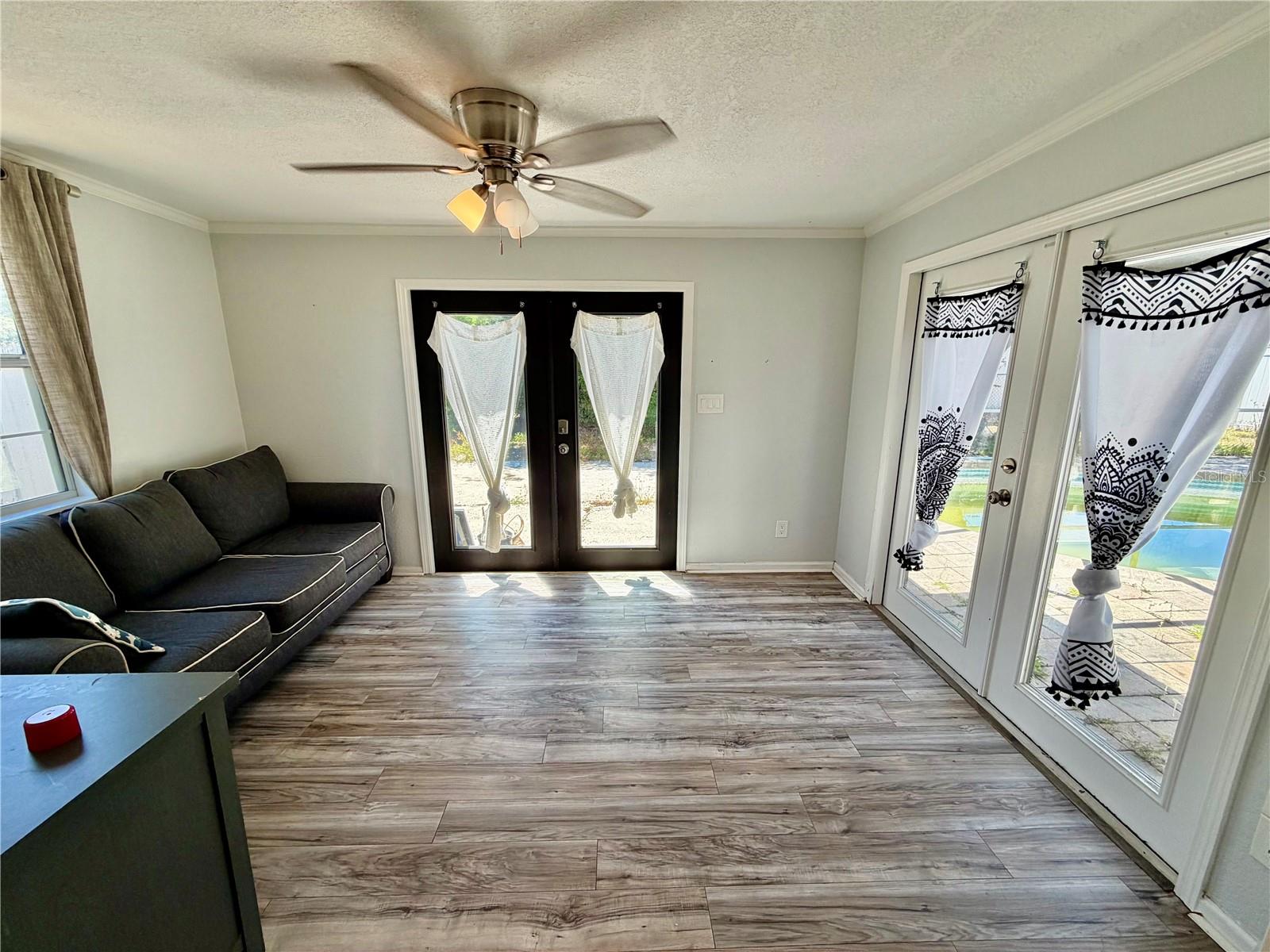 9331 Rainbow Ln Property Photo 15