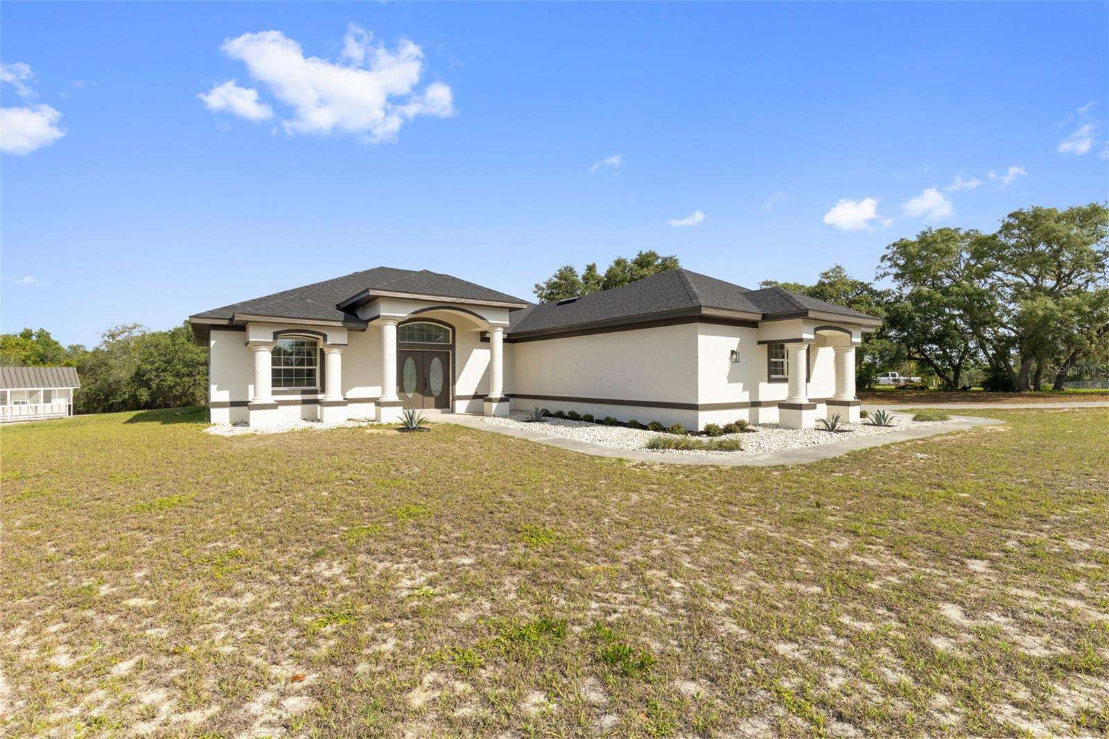17545 Glenda Dr Property Photo 12