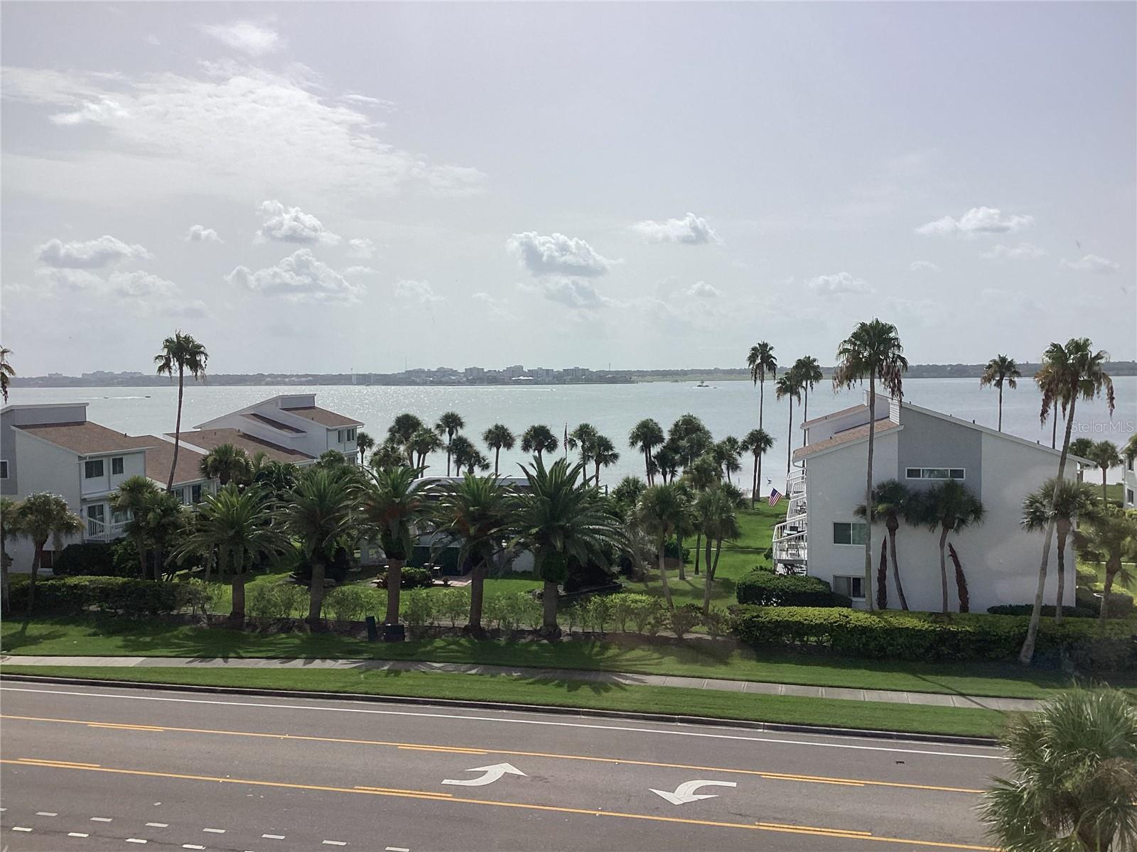 1430 Gulf Blvd #404 Property Photo 10