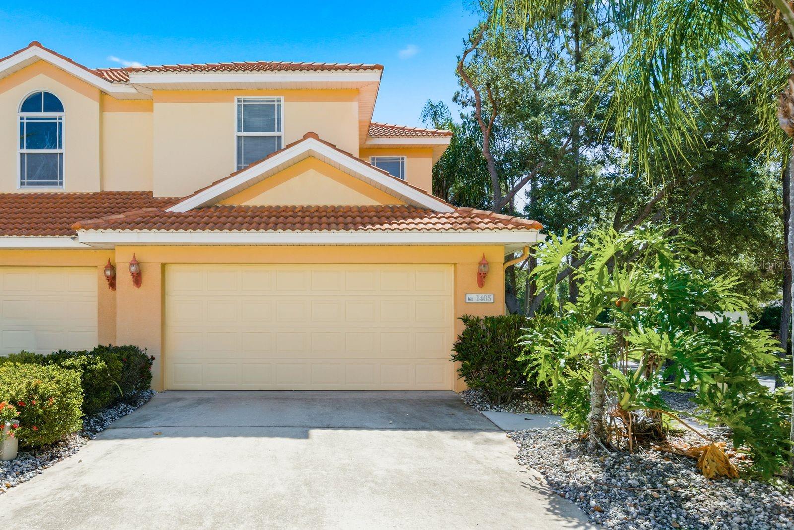 1405 Ridge Ter Property Photo 1