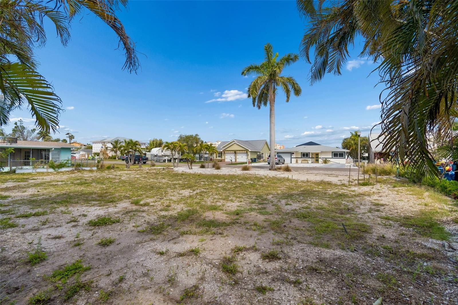 211 176th Terrace Dr E Property Photo 18