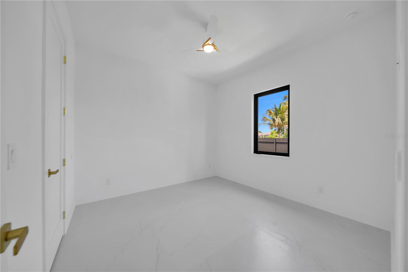 1114 Sw 8th Pl Property Photo 20