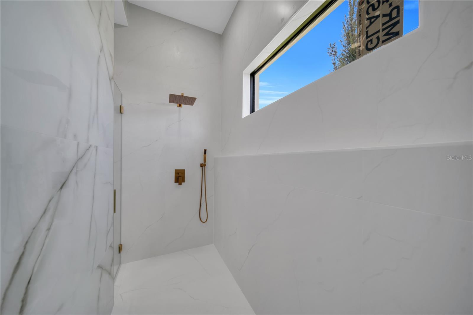 1114 Sw 8th Pl Property Photo 29