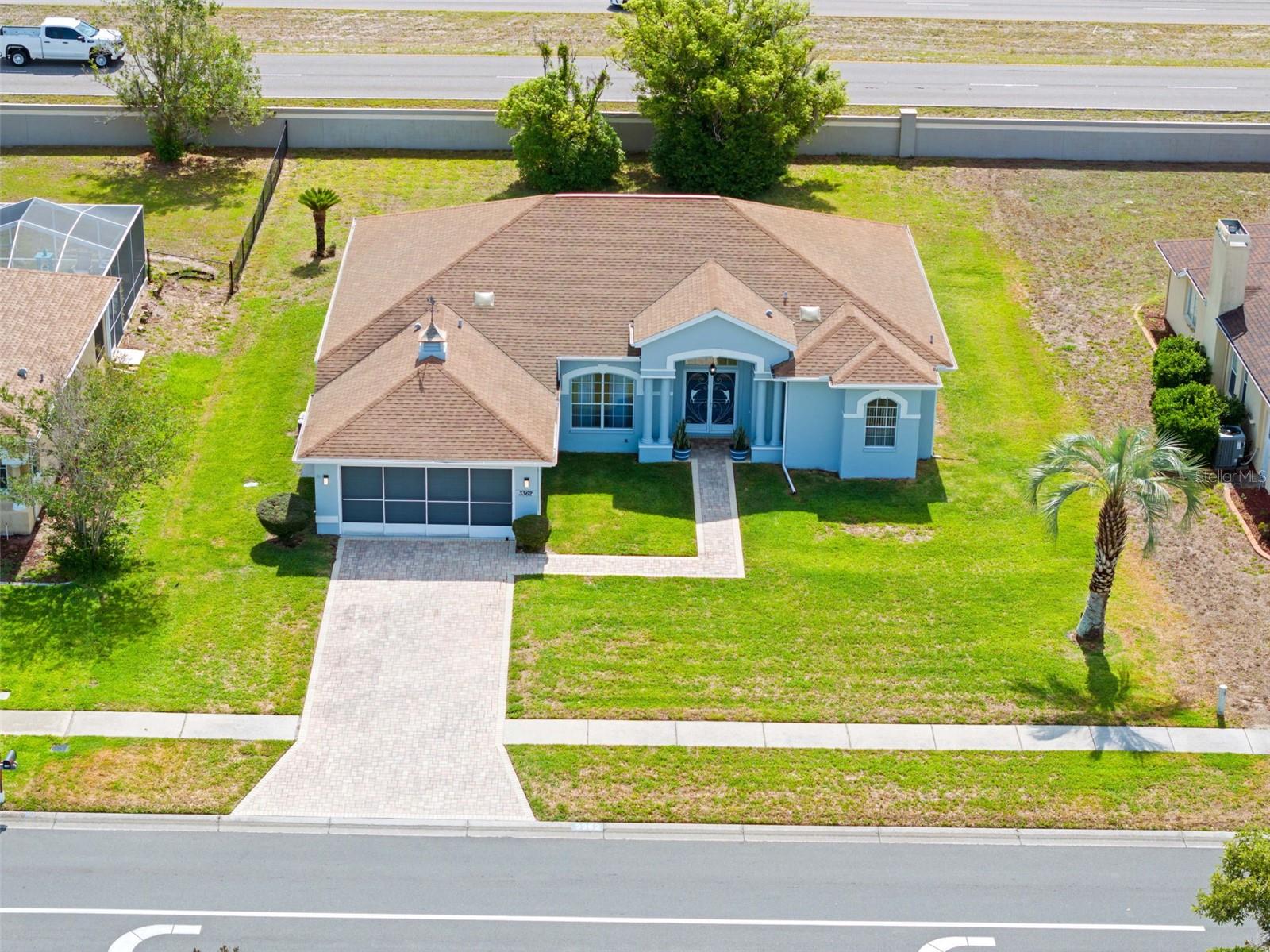 3362 St Ives Blvd Property Photo 2