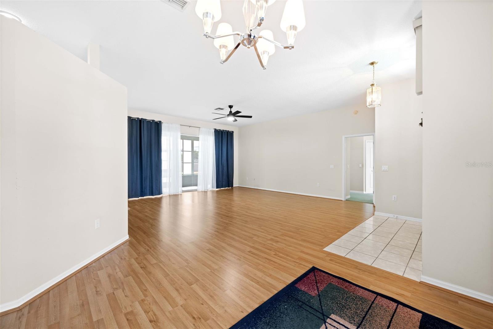 3362 St Ives Blvd Property Photo 8
