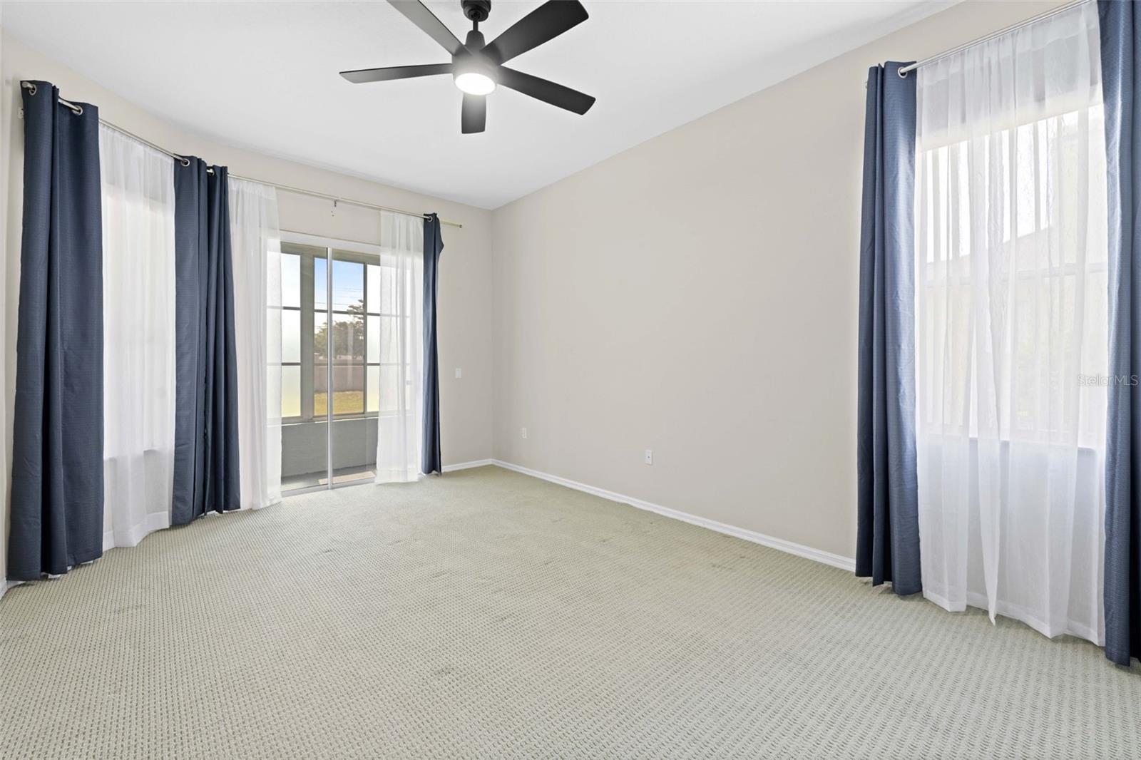 3362 St Ives Blvd Property Photo 34