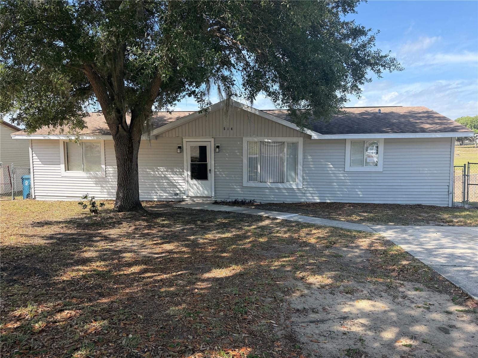 514 Greenbrough Dr Property Photo 1