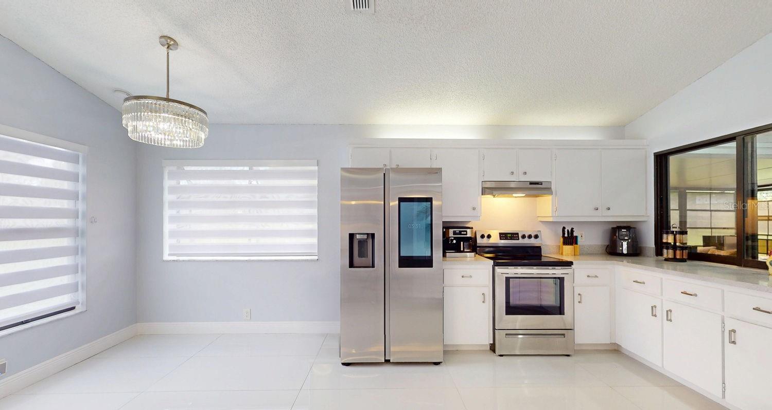 8141 Golf Club Ct Property Photo 15