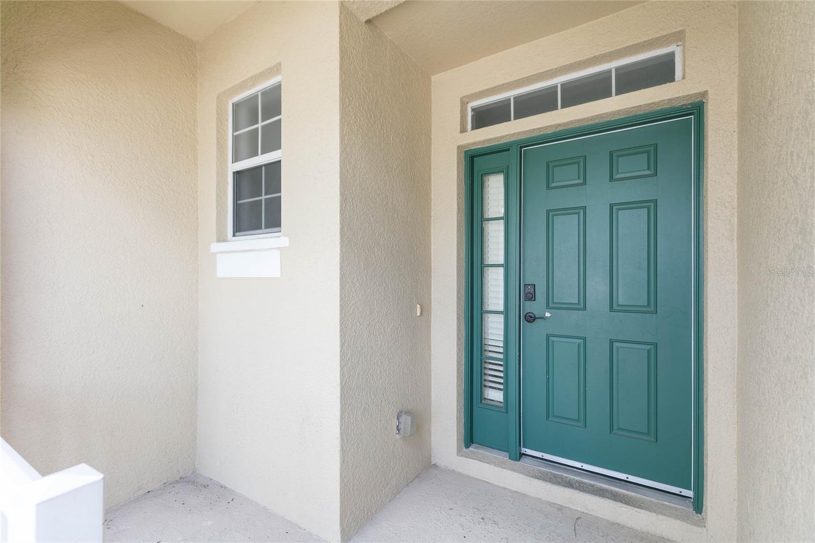 6407 Barksdale Way Property Photo 2