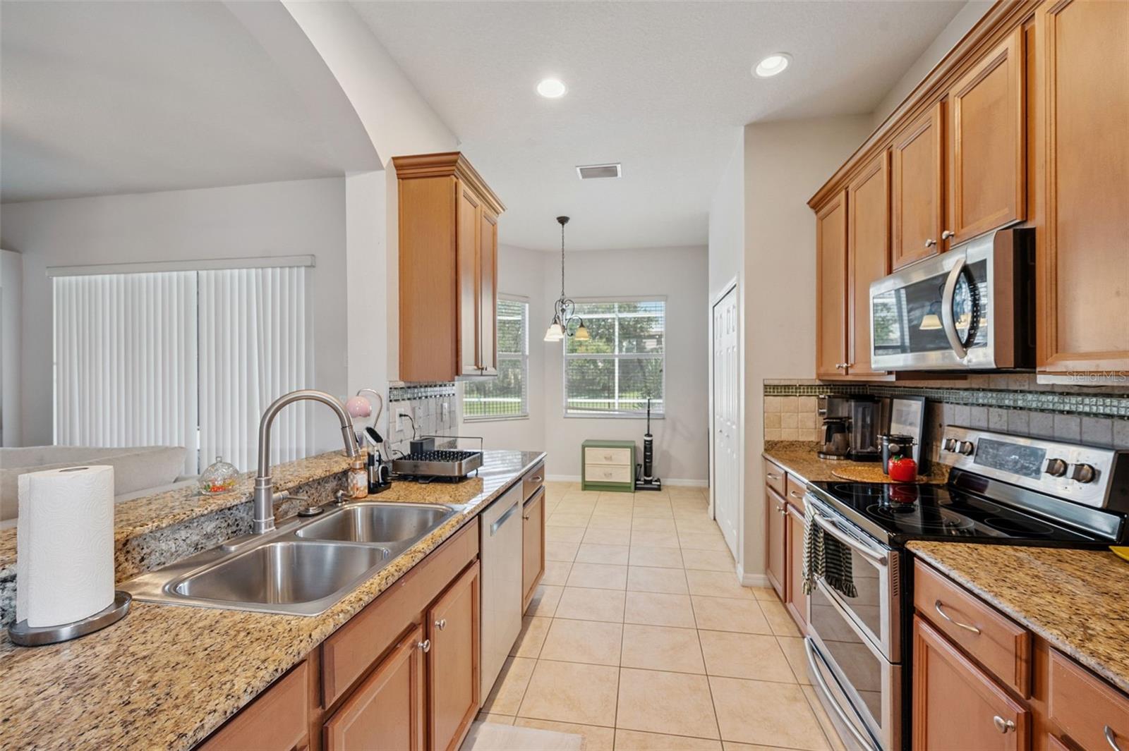 4641 Rolling Green Dr Property Photo 16