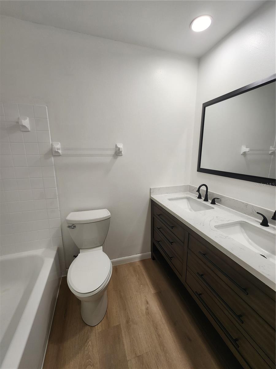 13010 Cumberland Dr Property Photo 9
