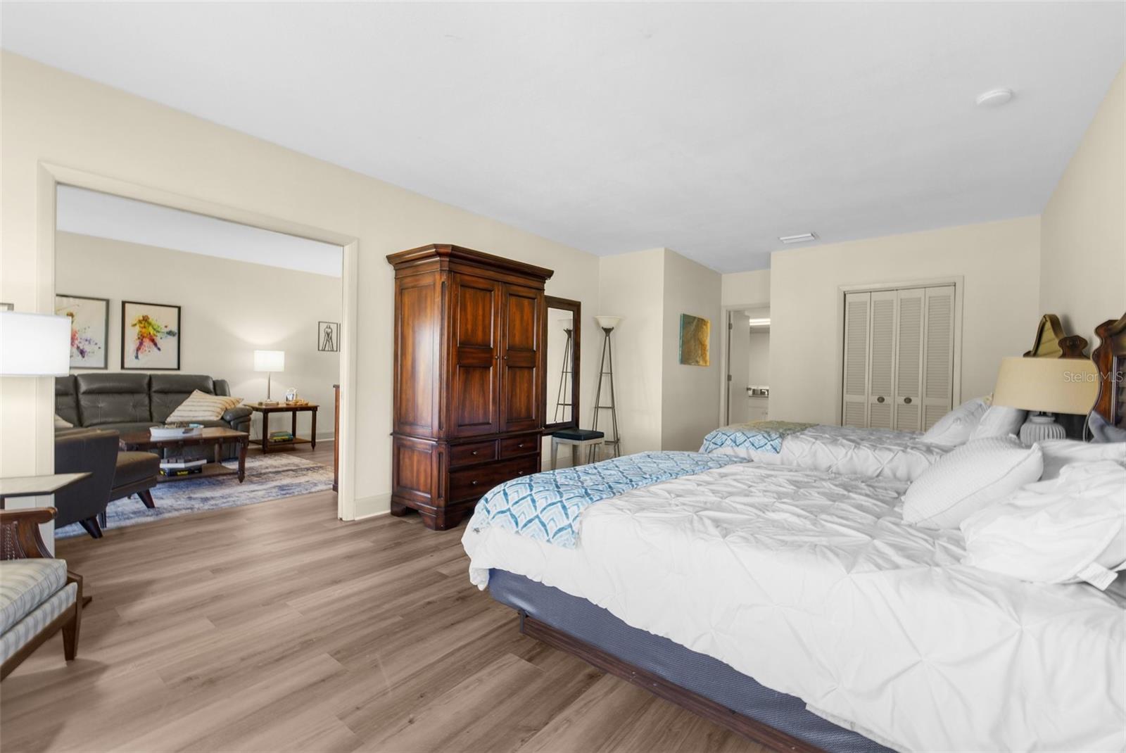 4744 Fox Hunt Dr #1022 & 1024 Property Photo 27