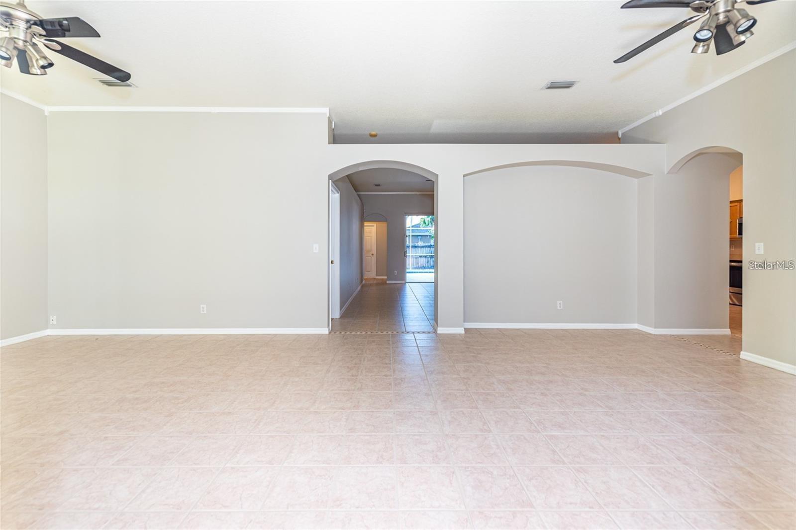 2634 Brookville Dr Property Photo 5