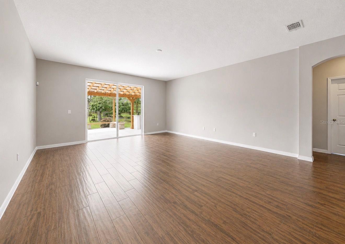 13101 Done Groven Dr Property Photo 32