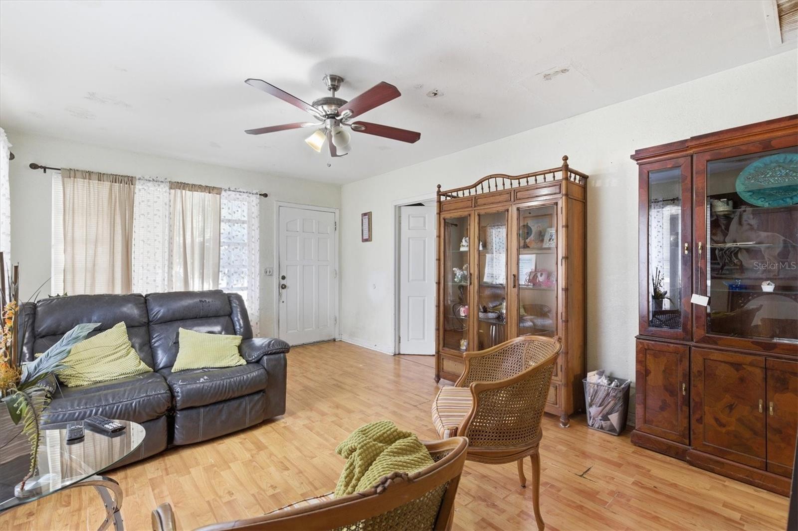 301 N 26th St #a Property Photo 5