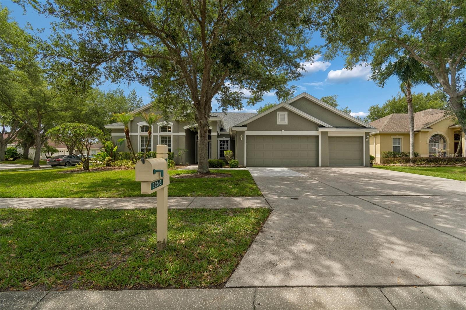 10243 Shadow Branch Dr Property Photo 4