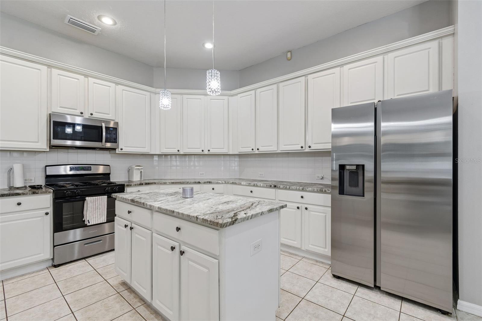10243 Shadow Branch Dr Property Photo 20