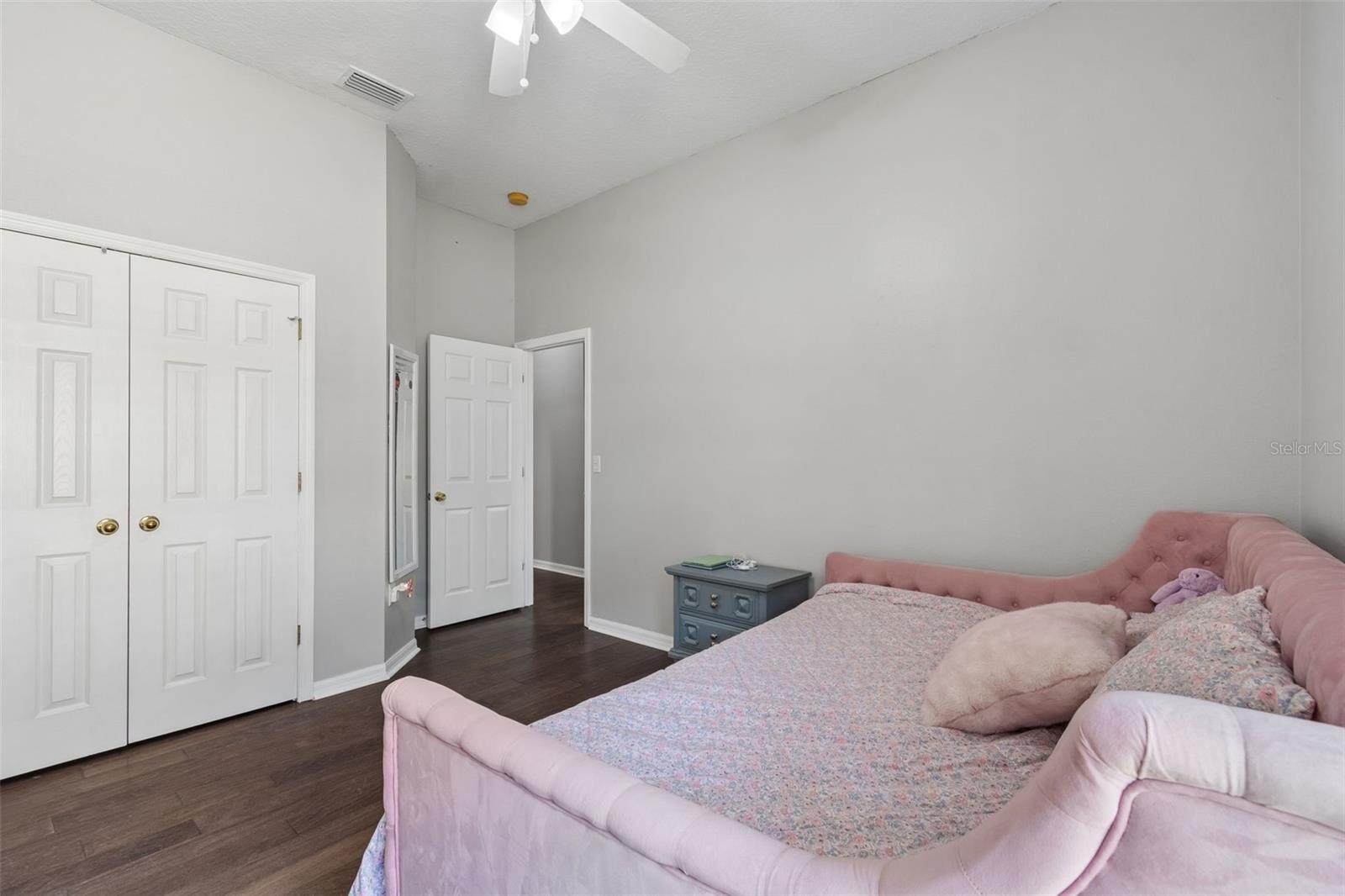 10243 Shadow Branch Dr Property Photo 40