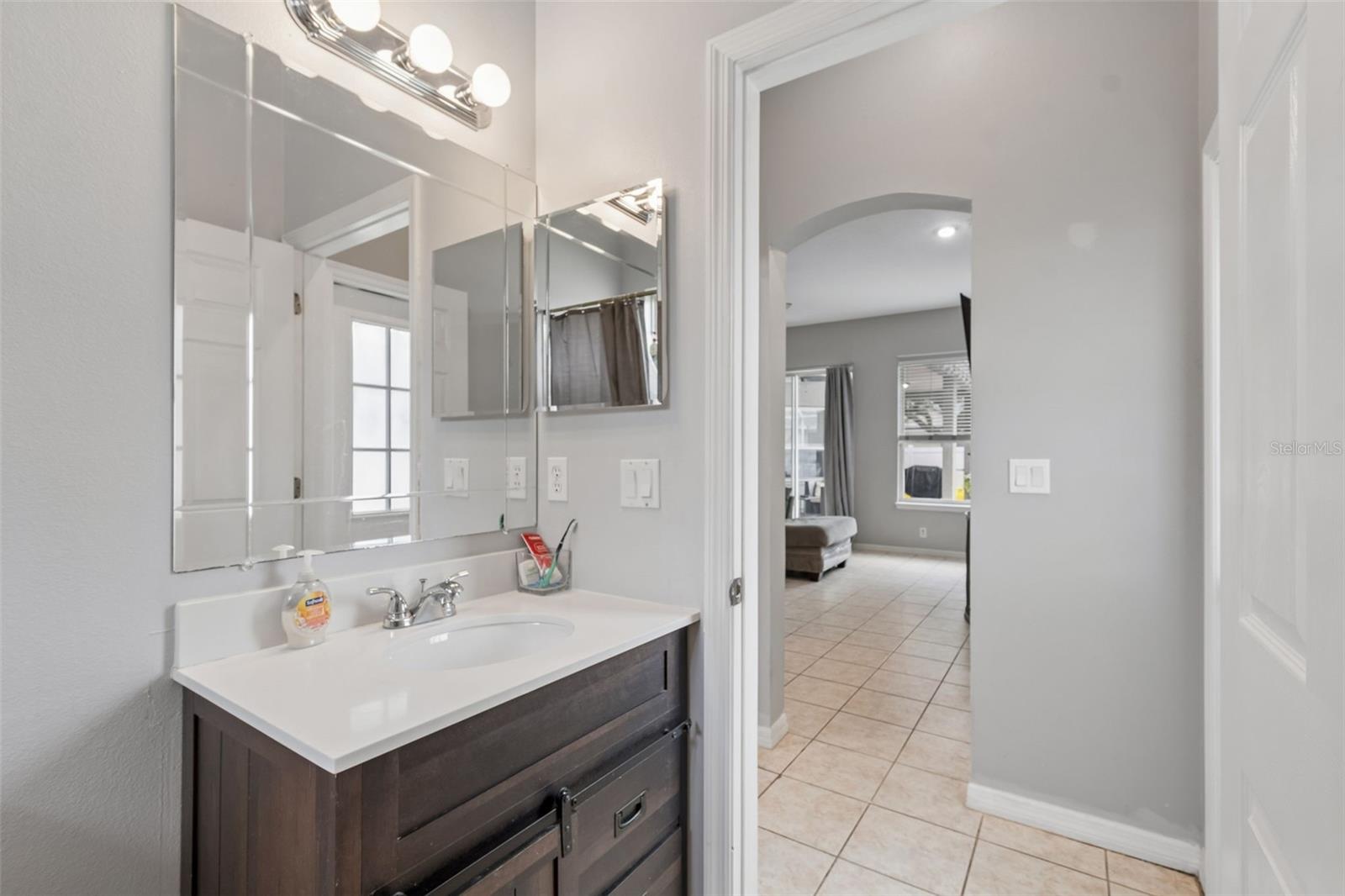 10243 Shadow Branch Dr Property Photo 45