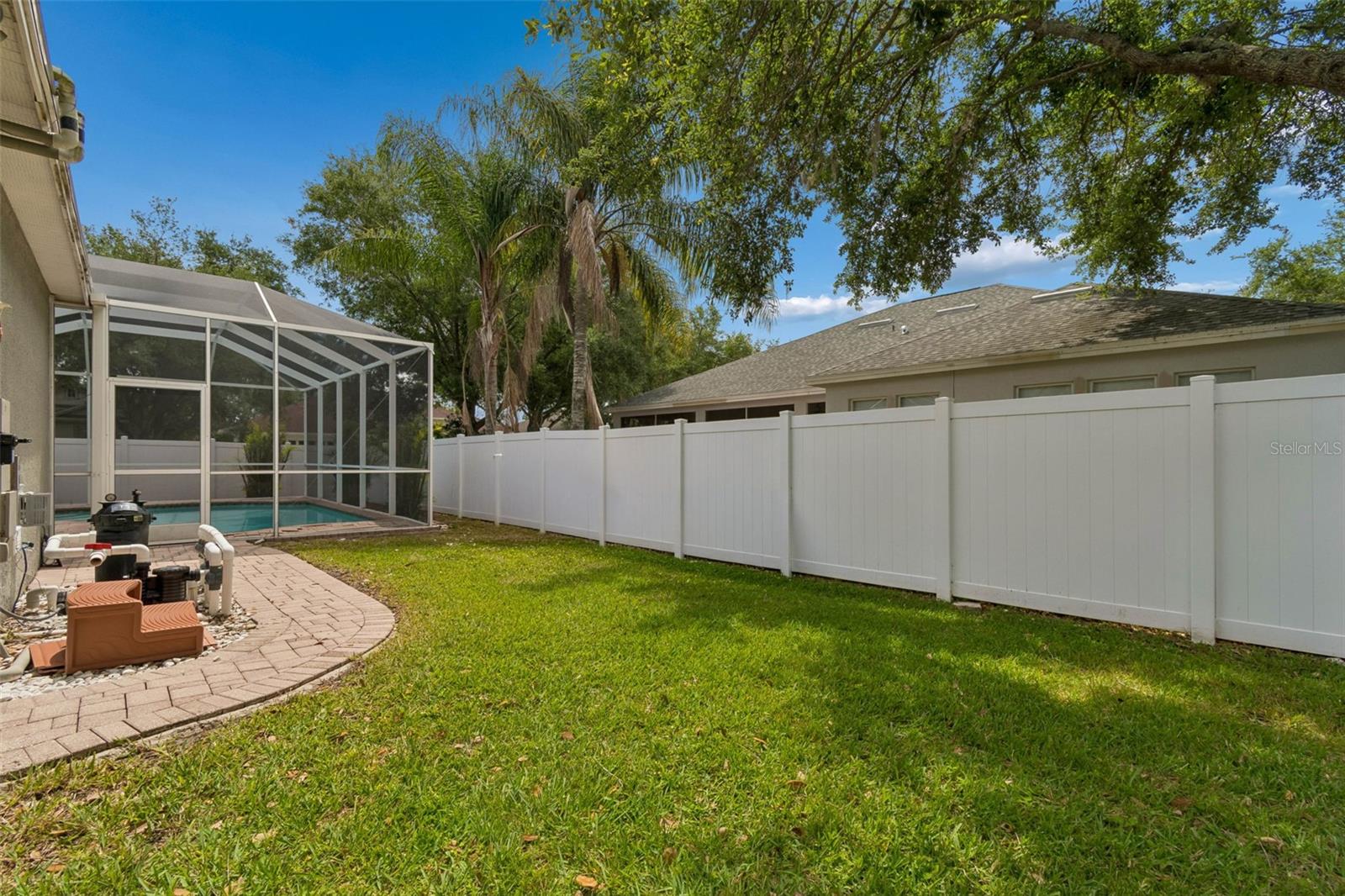 10243 Shadow Branch Dr Property Photo 56