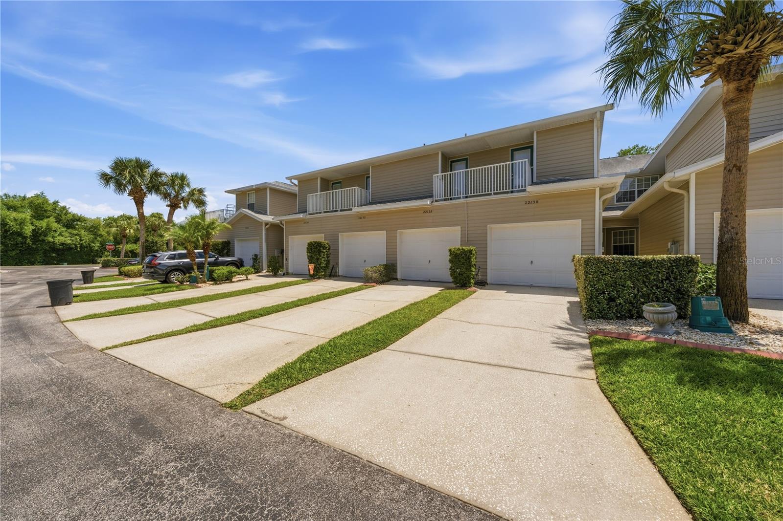 22128 Little Lagoon Ct Property Photo 2