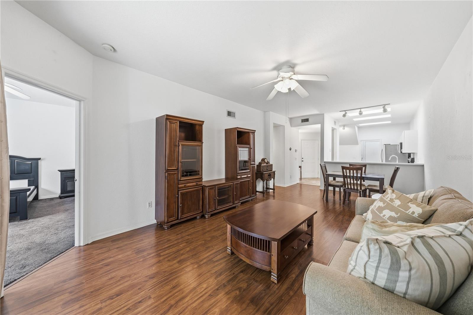 22128 Little Lagoon Ct Property Photo 7