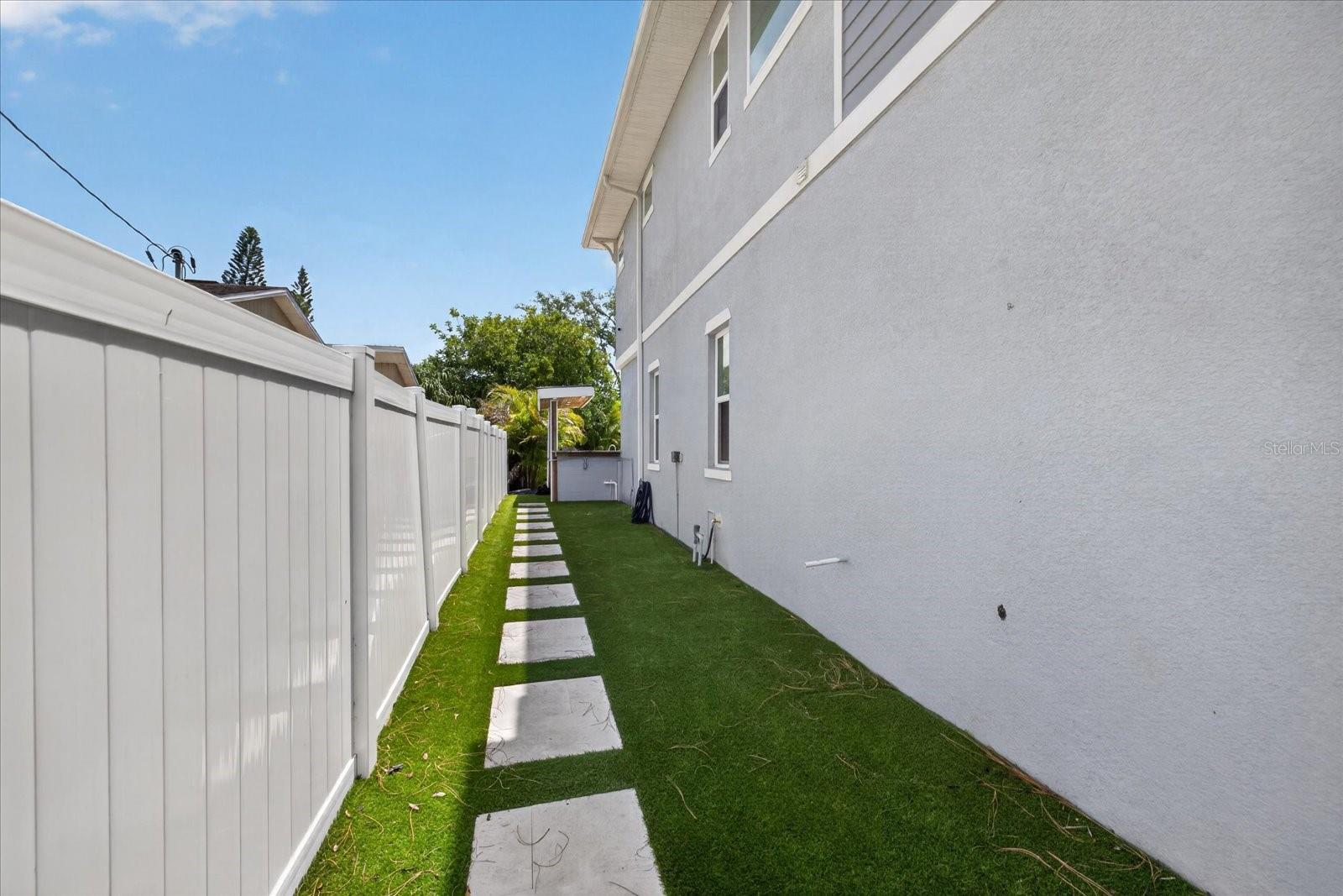 6706 S Sterling Ave Property Photo 48