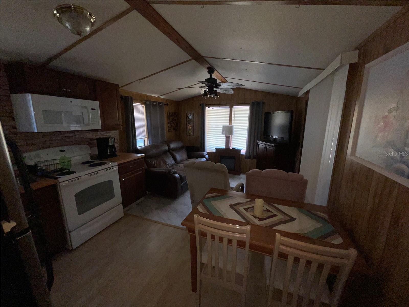 38130 Mcdonald St #23 Property Photo 5