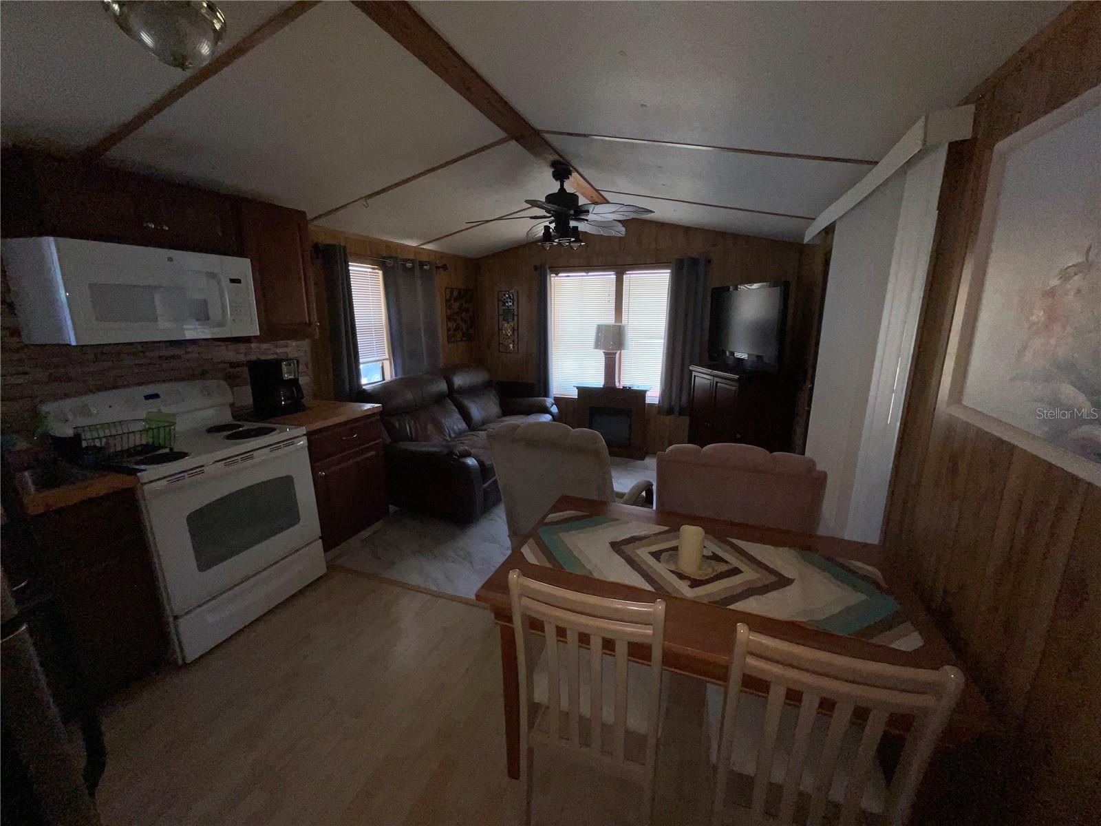 38130 Mcdonald St #23 Property Photo 6