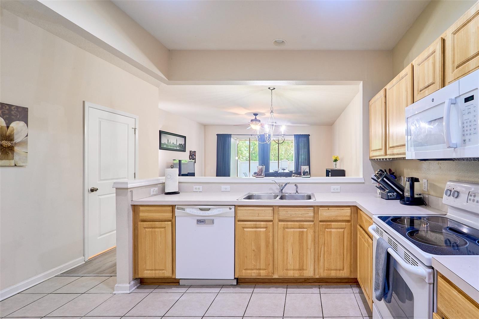 5014 Pond Ridge Rd Property Photo 10