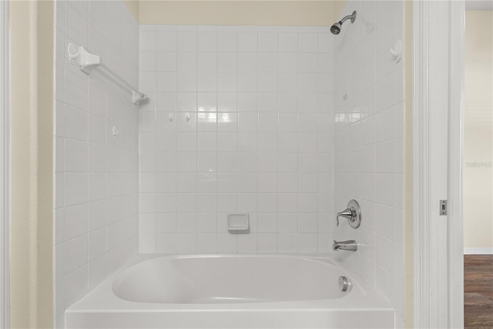 13181 Royal Pines Ave Property Photo 24