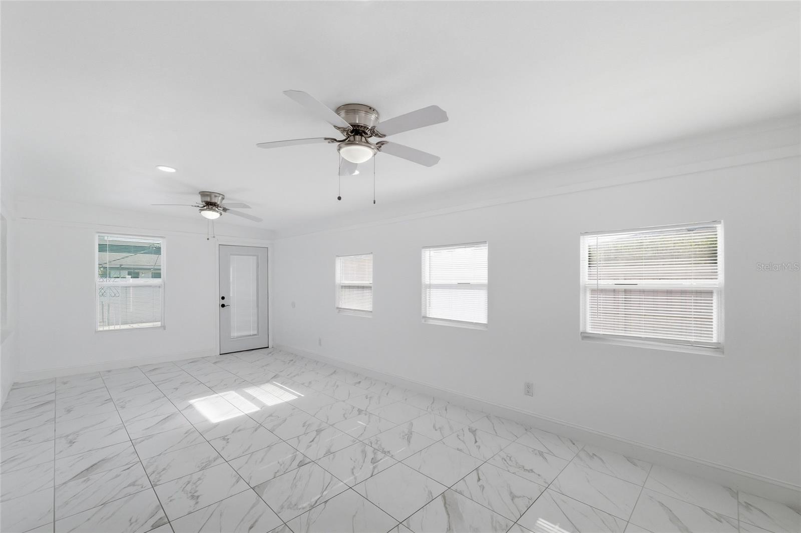 11807 Nicklaus Cir Property Photo 7