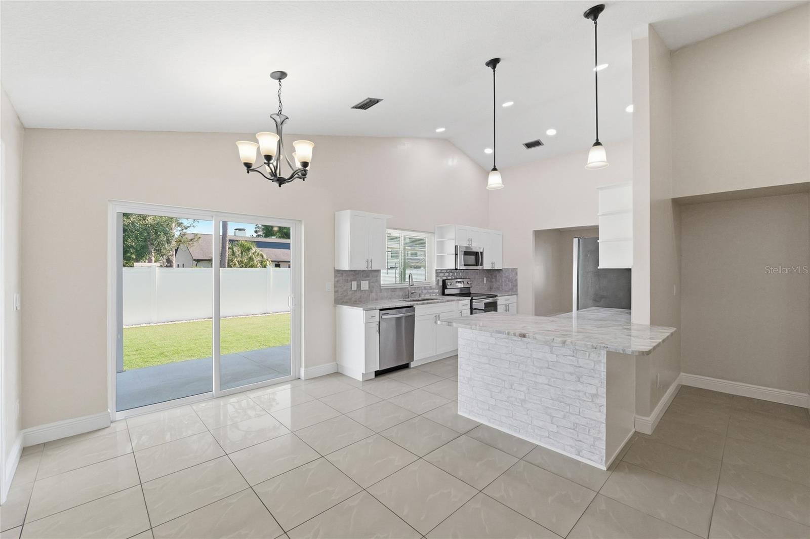 11807 Nicklaus Cir Property Photo 13