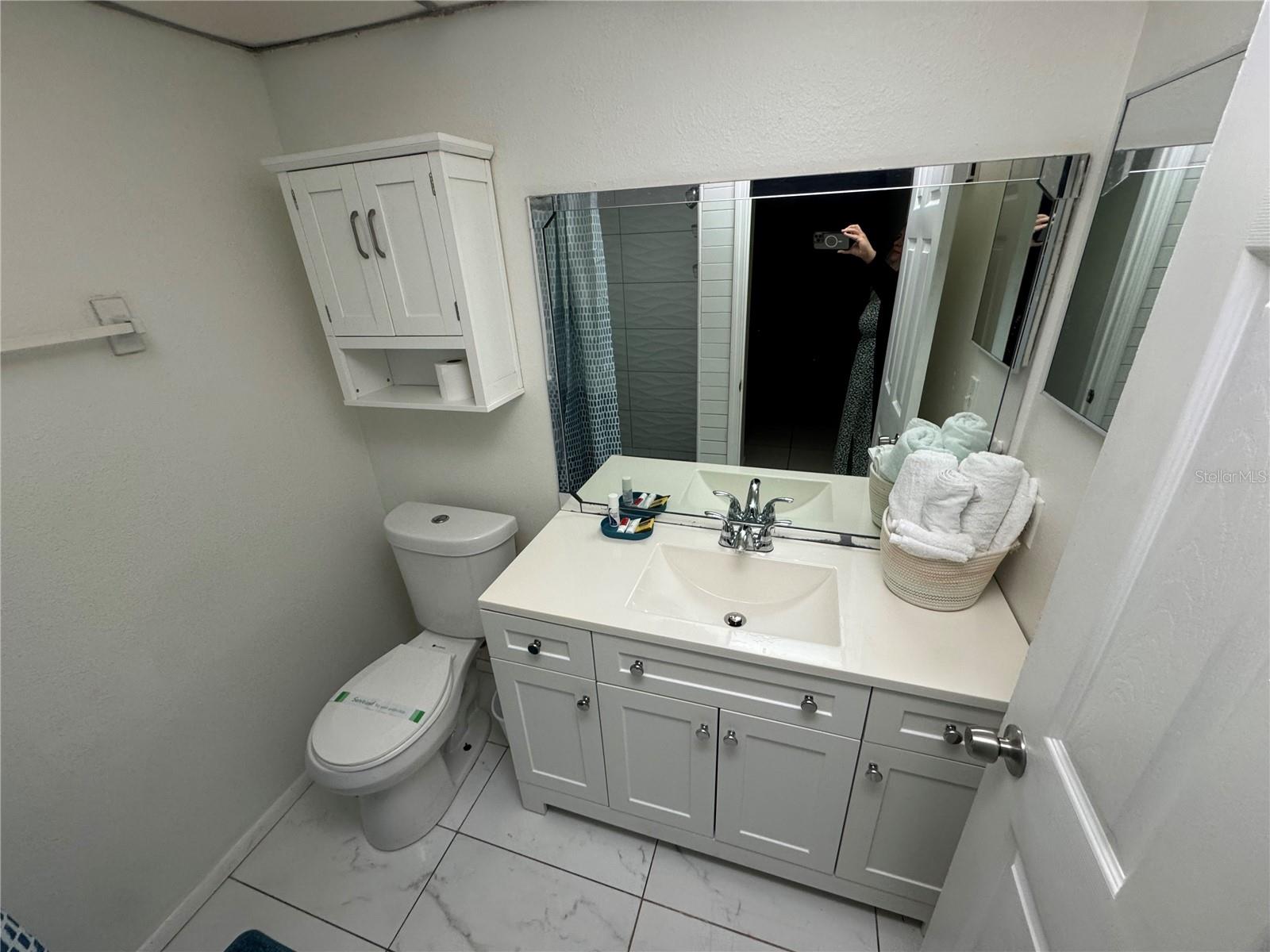3300 Fox Chase Cir N #229 Property Photo 8