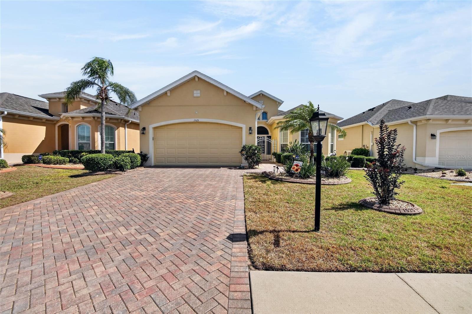 1525 Emerald Dunes Dr Property Photo 1