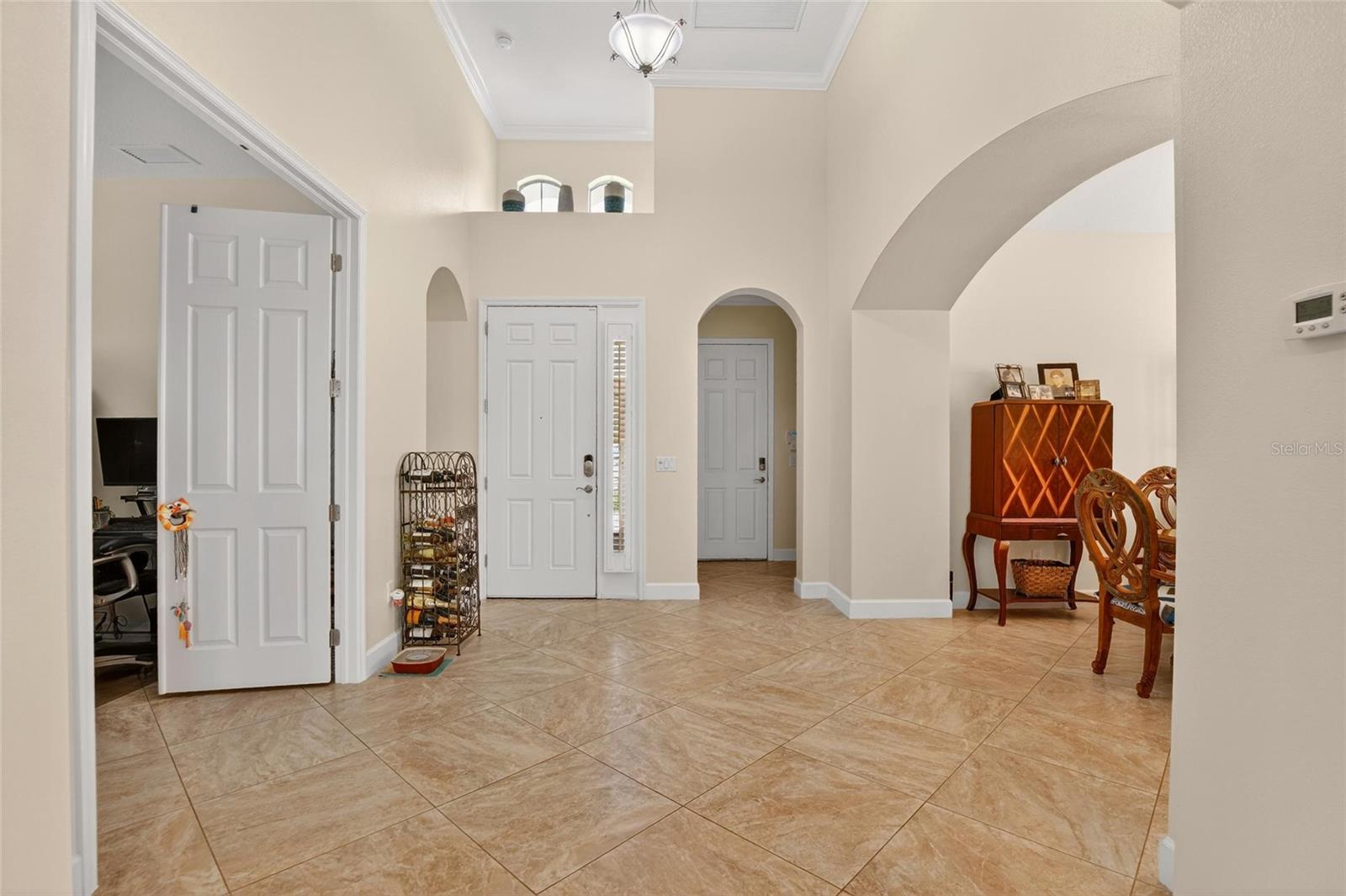 1525 Emerald Dunes Dr Property Photo 8