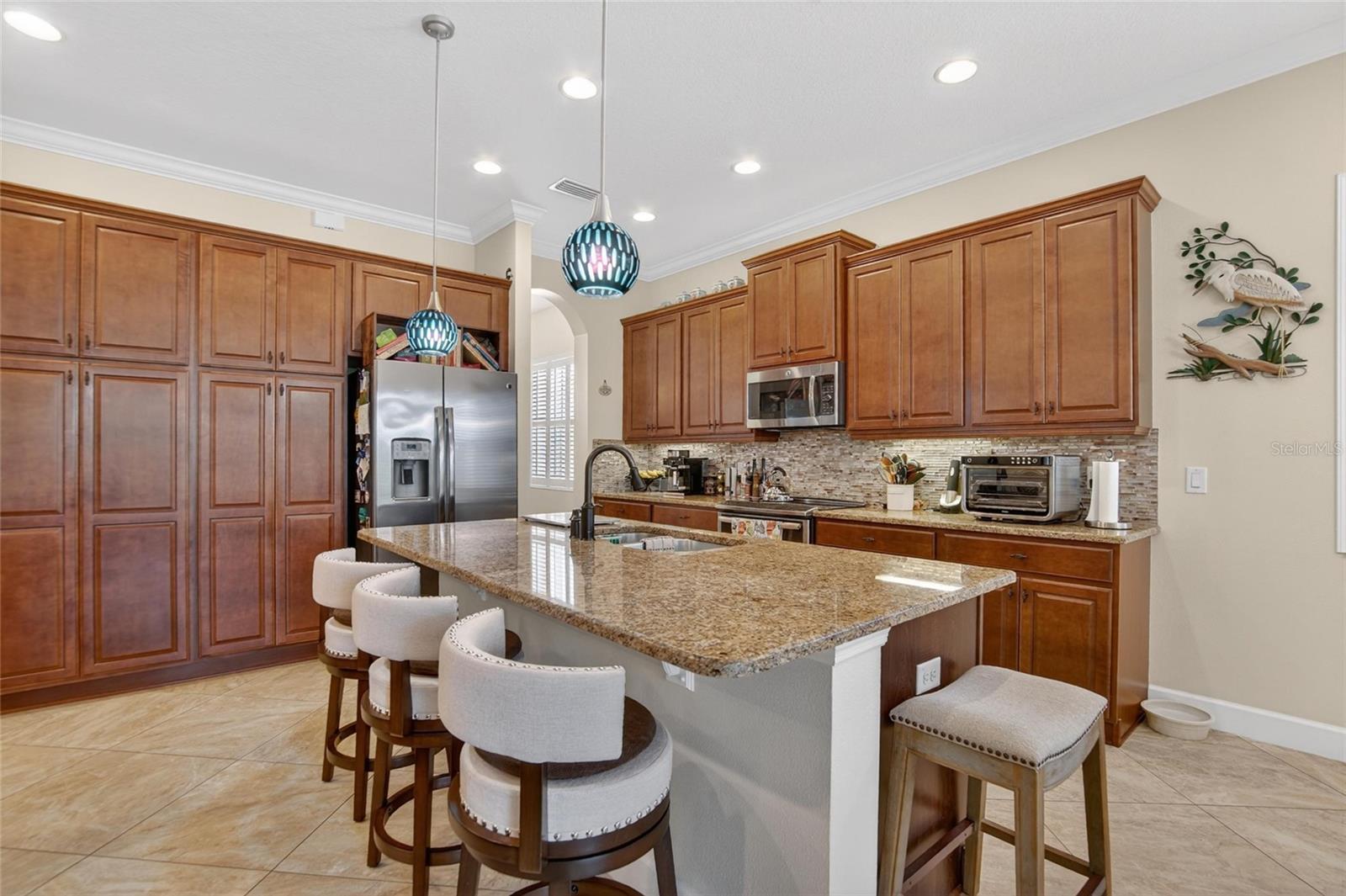 1525 Emerald Dunes Dr Property Photo 15