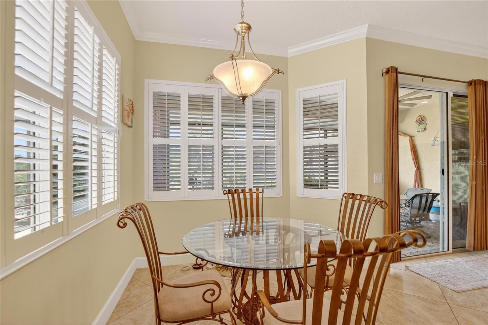 1525 Emerald Dunes Dr Property Photo 20