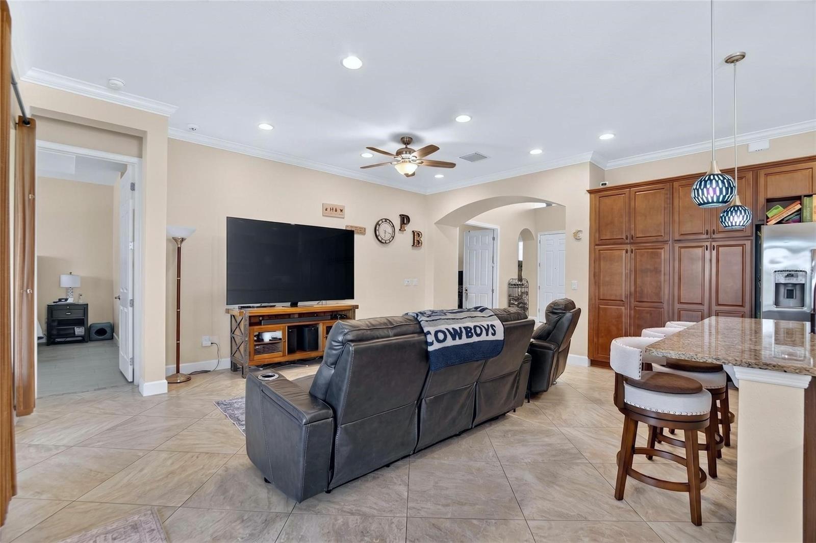 1525 Emerald Dunes Dr Property Photo 22