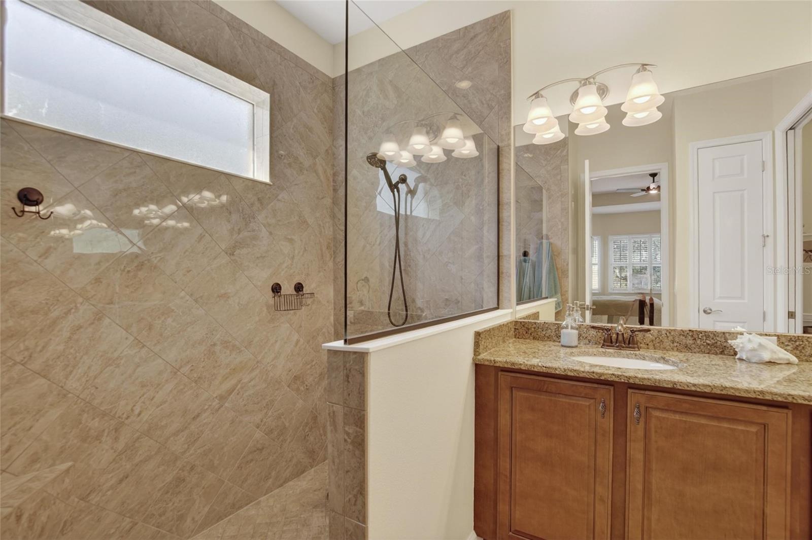 1525 Emerald Dunes Dr Property Photo 30