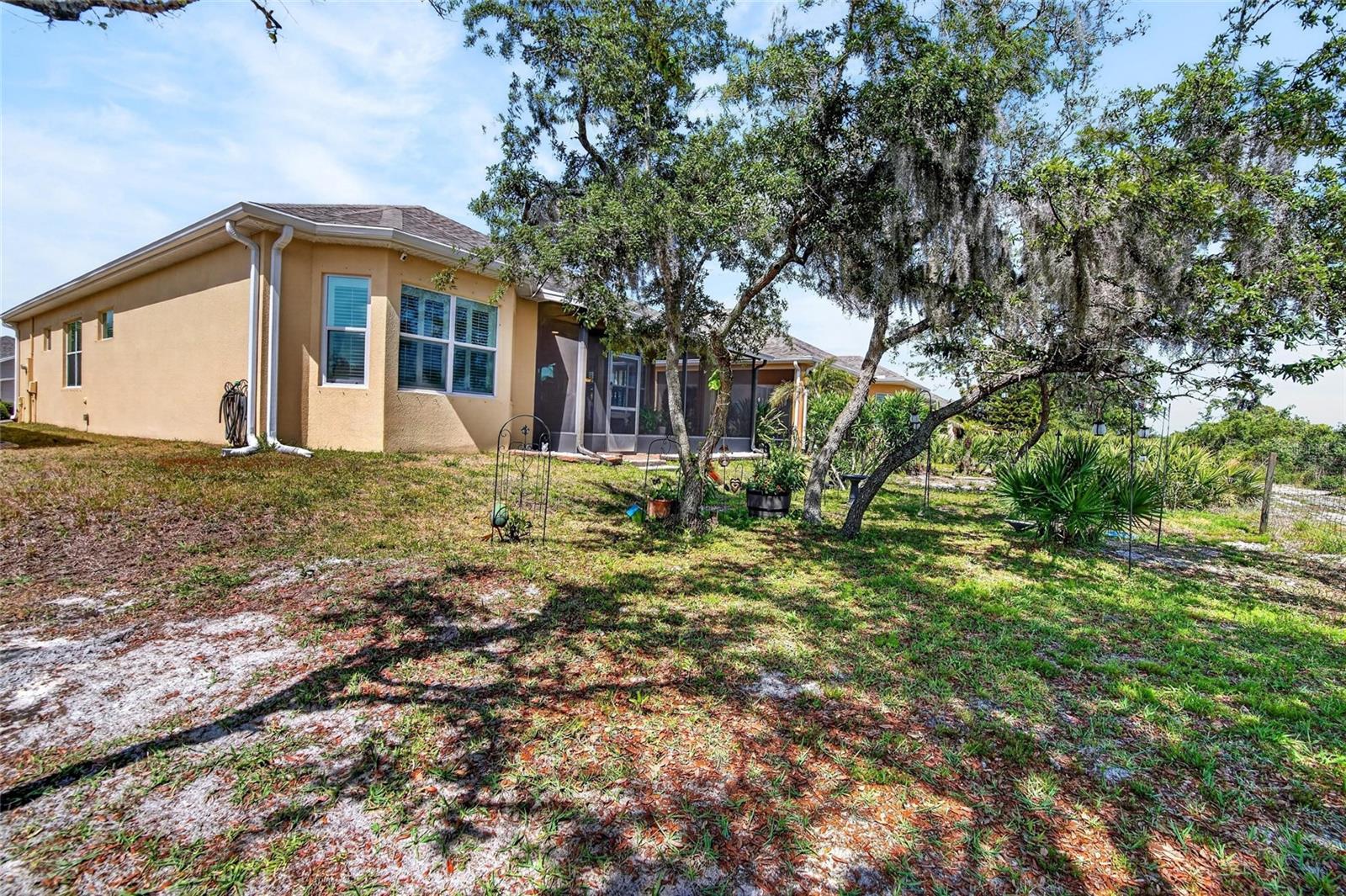 1525 Emerald Dunes Dr Property Photo 45