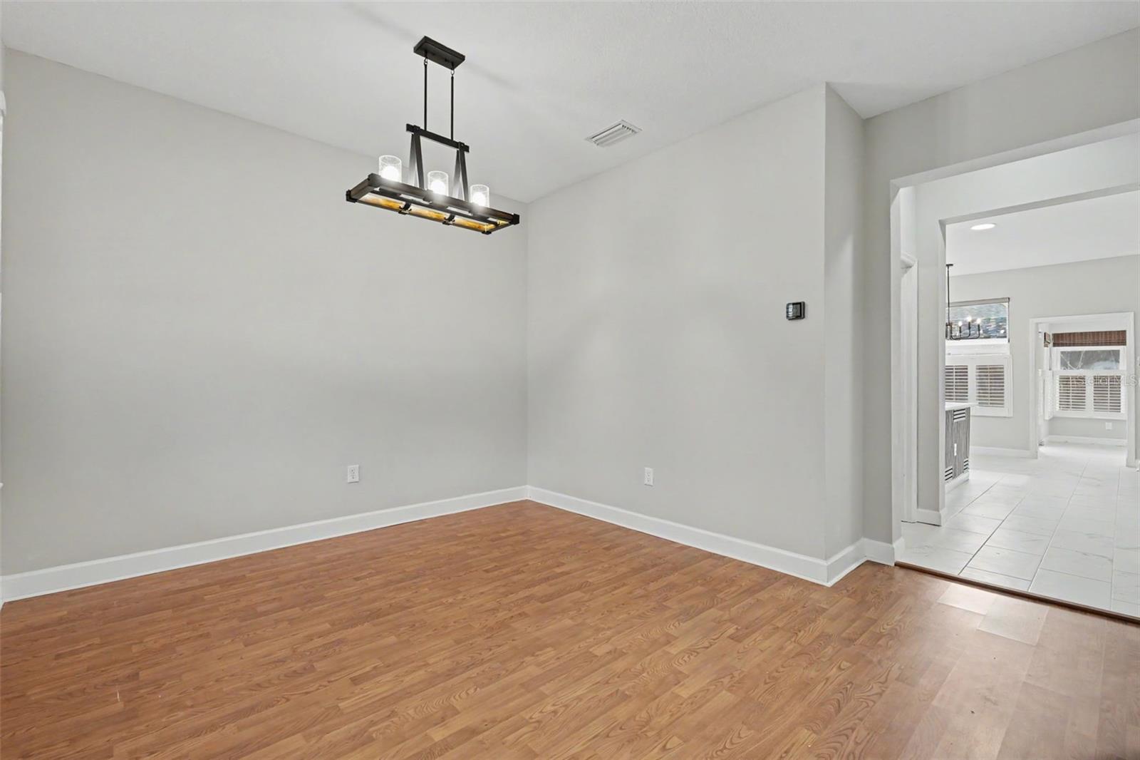 10111 Hayfield Way Property Photo 7