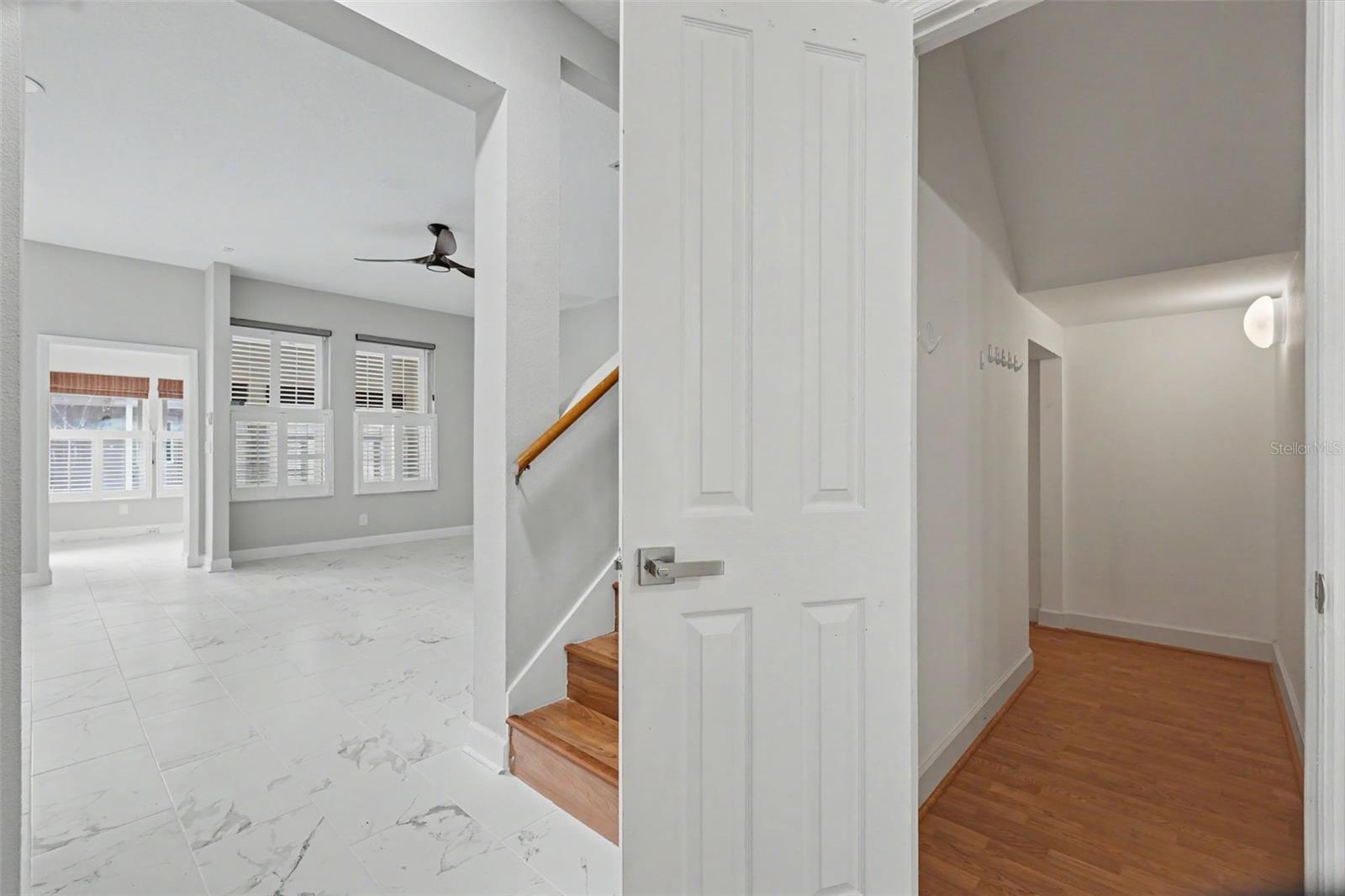 10111 Hayfield Way Property Photo 13