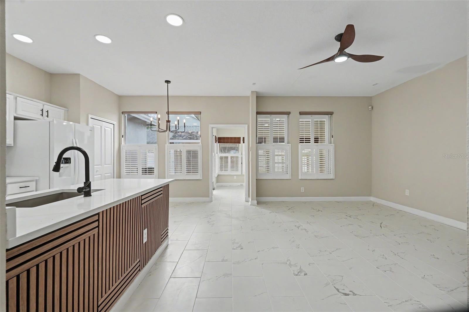 10111 Hayfield Way Property Photo 14