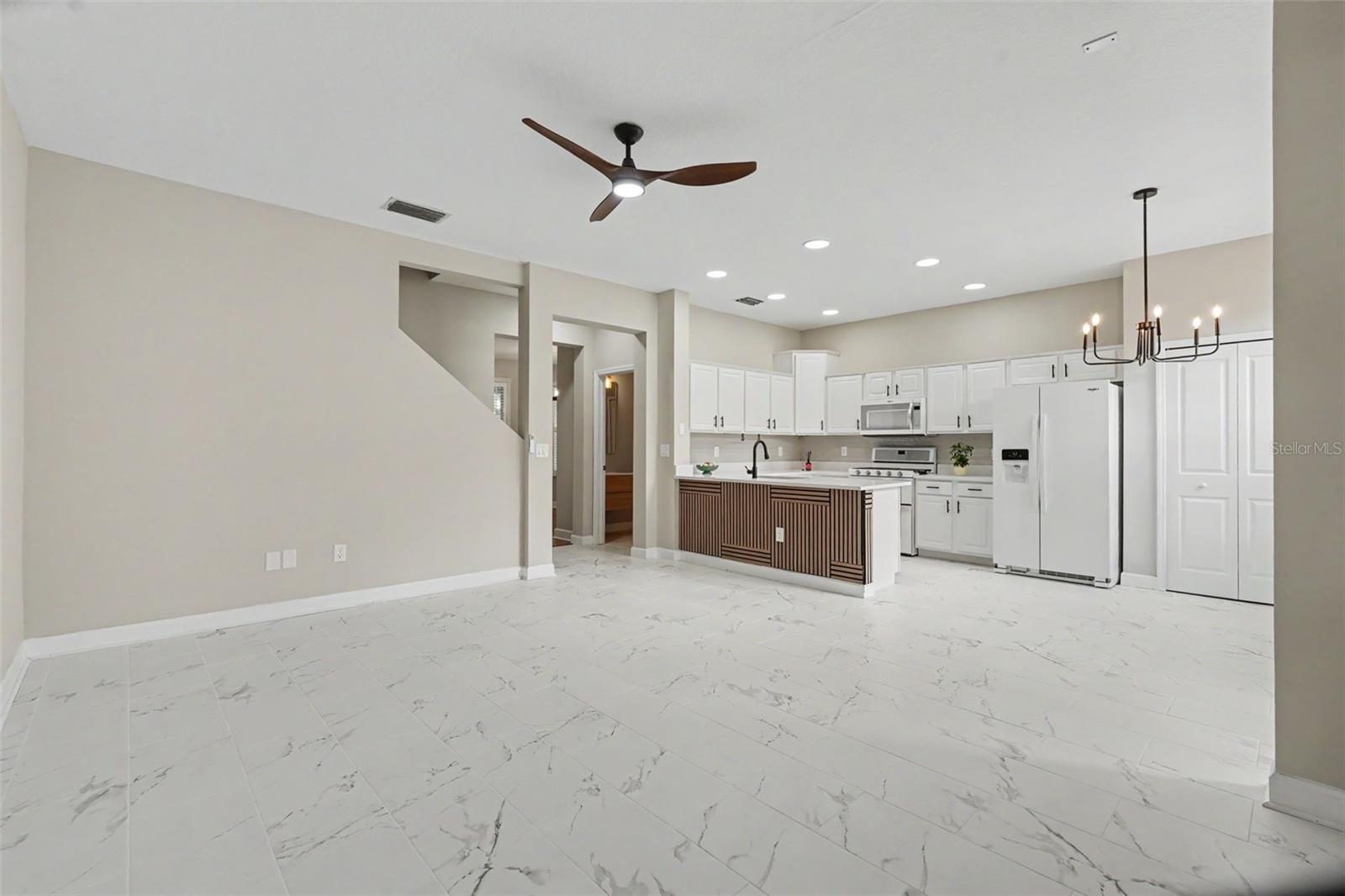 10111 Hayfield Way Property Photo 16