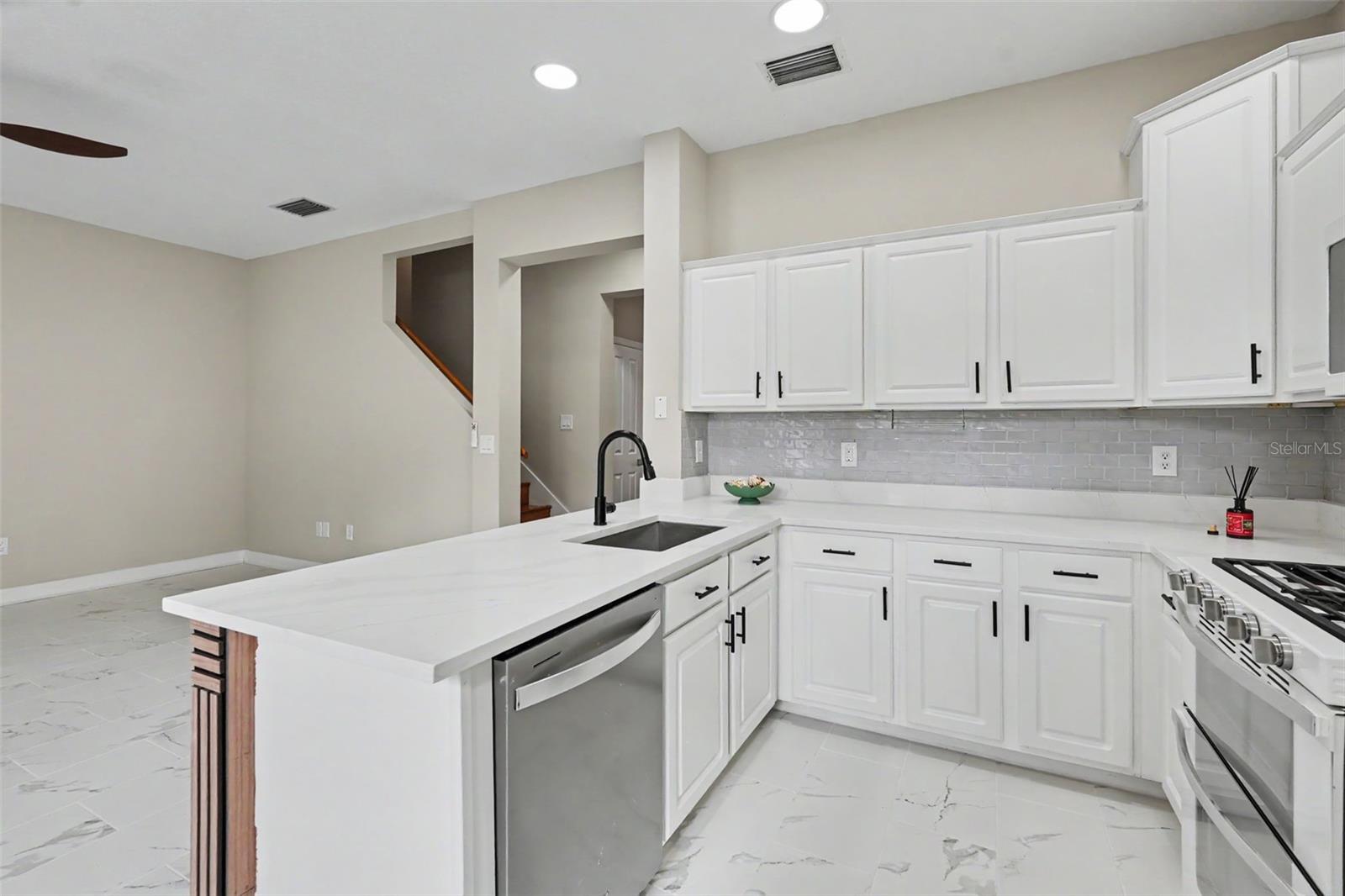 10111 Hayfield Way Property Photo 20